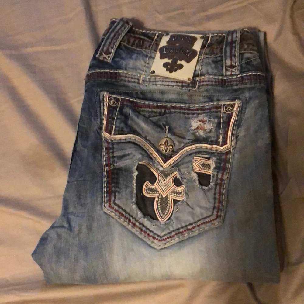 36/34 Rock Revival’s